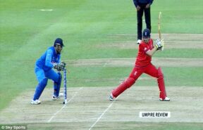 Ian Bell, Stumped by Dhoni, Champions Trophy final 2013